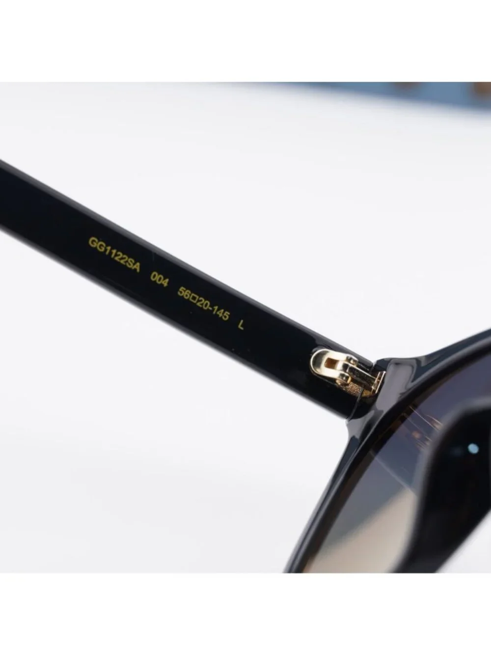Gucci model gg1122sa